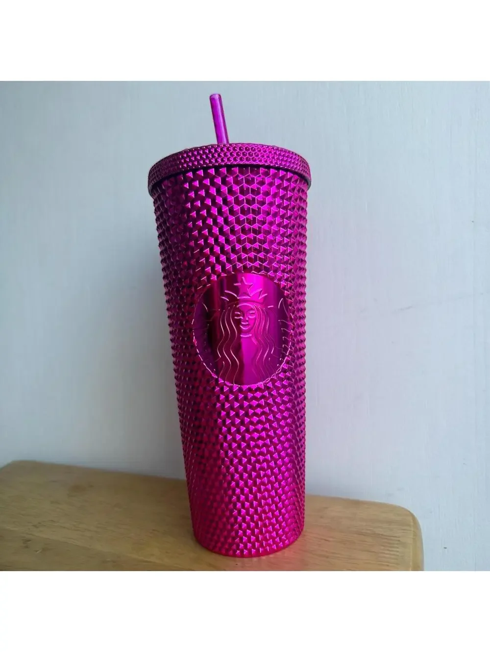 NWT Starbucks Sangria Metallic‎ Magenta Studded Grid Tumbler 24oz